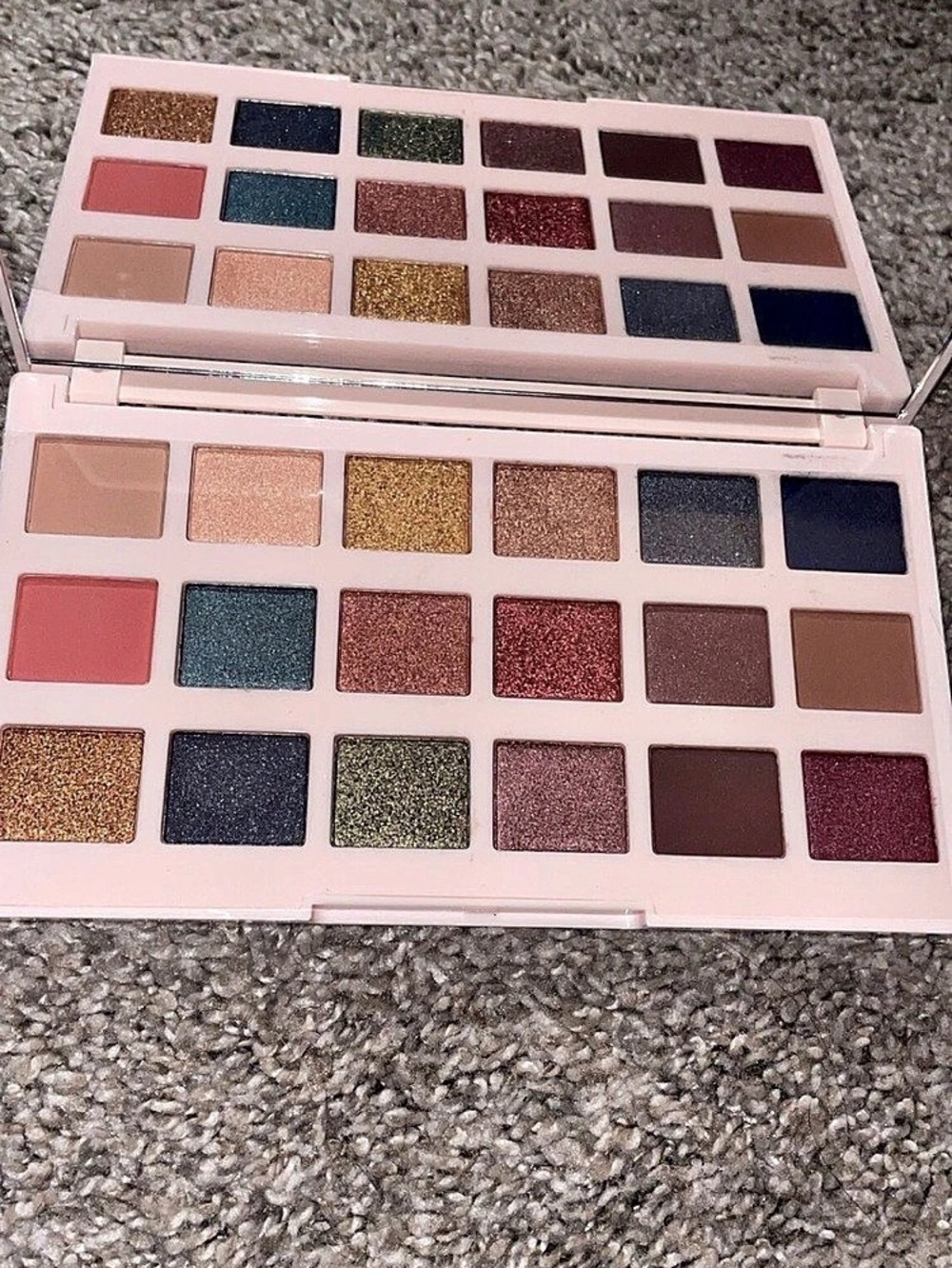 Ciaté London I Am Woman What's Your Super Power? Eyeshadow Palette Eyeshadow